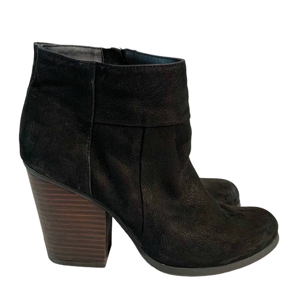 KENNETH COLE Reaction Might Be   Suede Booties